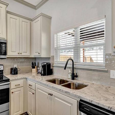 Alamo Luxury Living Up To 11 Vila Tyler Exterior foto