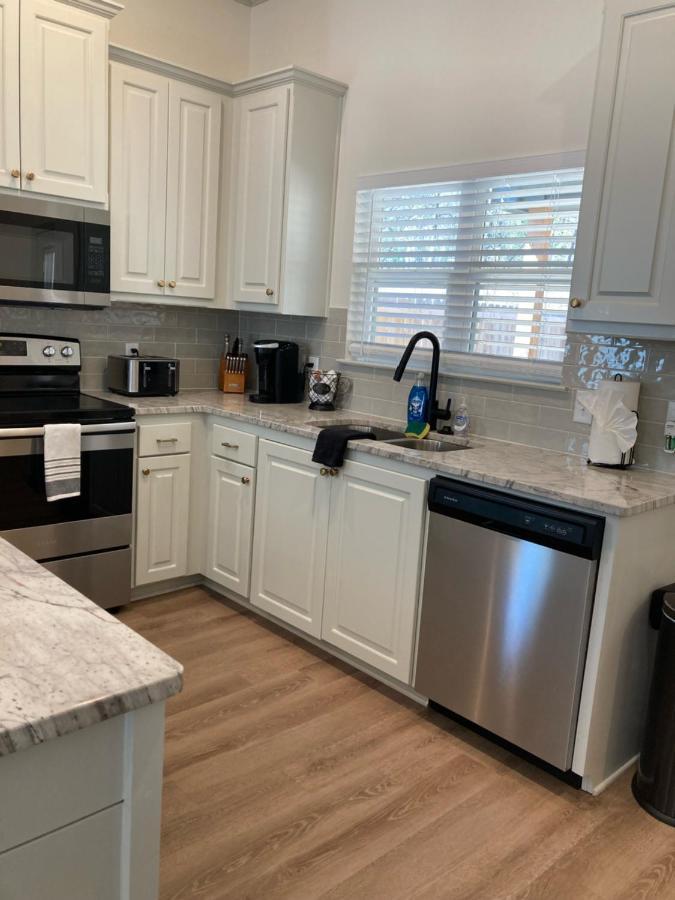 Alamo Luxury Living Up To 11 Vila Tyler Exterior foto